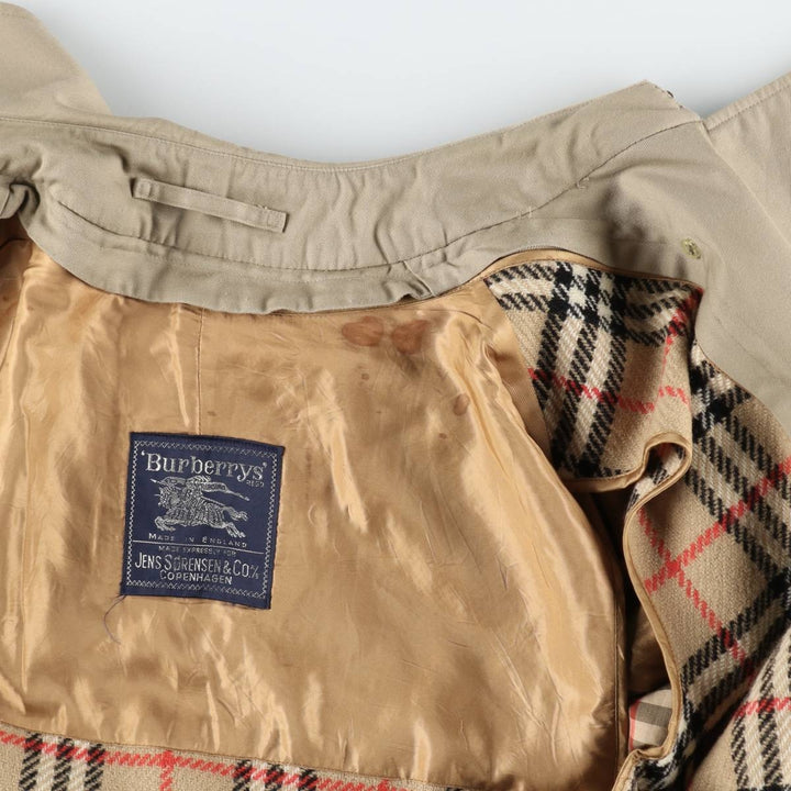 Burberry trench coat, made in England, size M polyester Beige type Vintage Second Hand