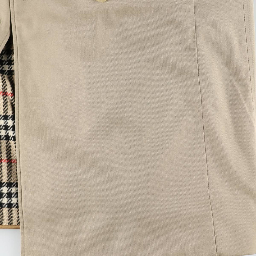 Burberry trench coat, made in England, size M polyester Beige type Vintage Second Hand