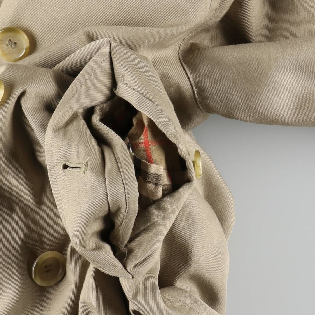 Burberry trench coat, made in England, size M polyester Beige type Vintage Second Hand