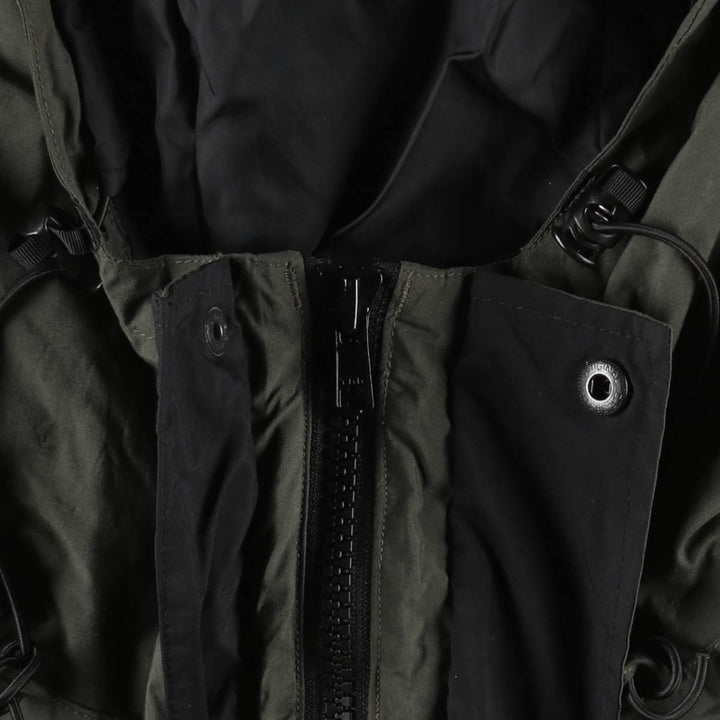 90s-00'S Cabelas DRY-PLUS Mountain Parka Shell Jacket, Men's Size L (approx.) Nylon Khaki type Vintage Second Hand