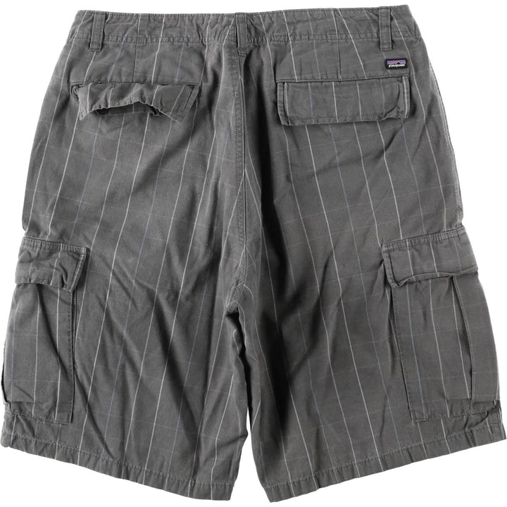 Patagonia 57697SP Check Pattern Cargo Shorts (Men's W33 equivalent) Organic cotton gray type Vintage Second Hand