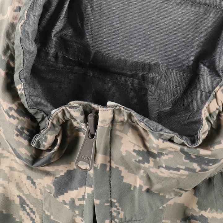 Genuine US military issue ABU camouflage pattern digital tiger camo military Gore-Tex parka, made in USA, MEDIUM SHORT (equivalent to men's M). unclear Khaki type Vintage Second Hand