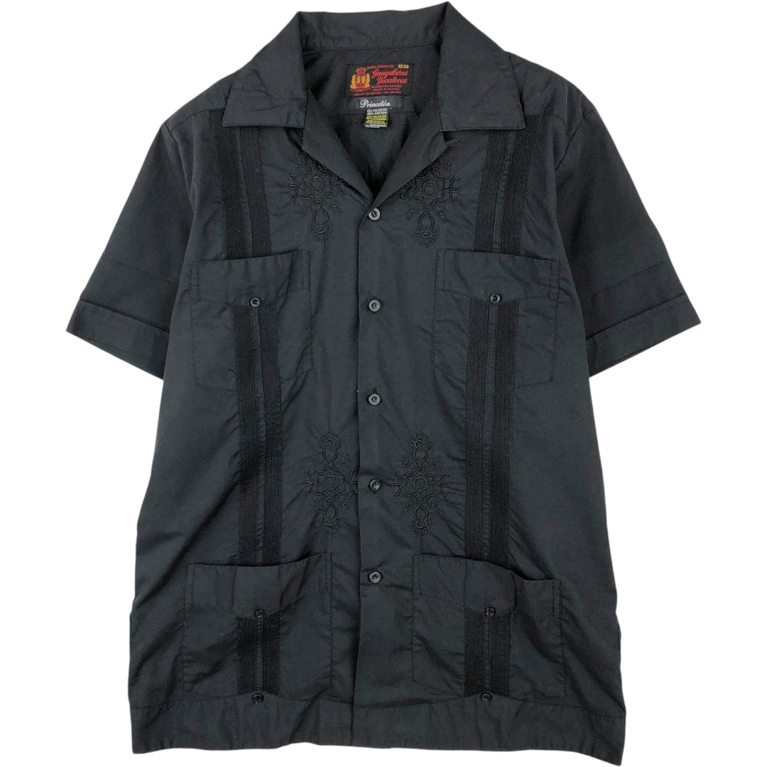 80s-90'S Guayaberas Yucatecas short-sleeved open-collar Mexican shirt, Cuban shirt, boxy shirt, men's size S. polyester black type Vintage Second Hand
