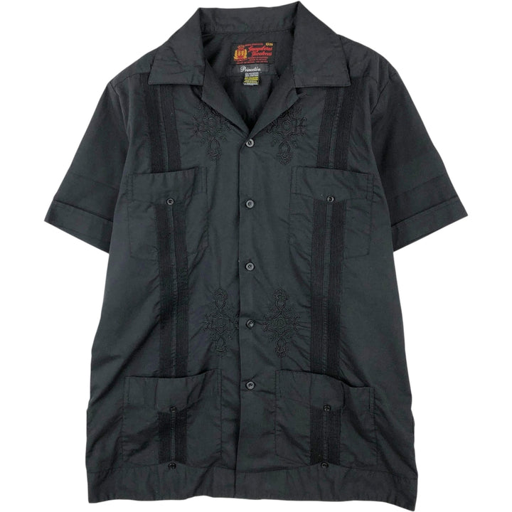 80s-90'S Guayaberas Yucatecas short-sleeved open-collar Mexican shirt, Cuban shirt, boxy shirt, men's size S. polyester black type Vintage Second Hand
