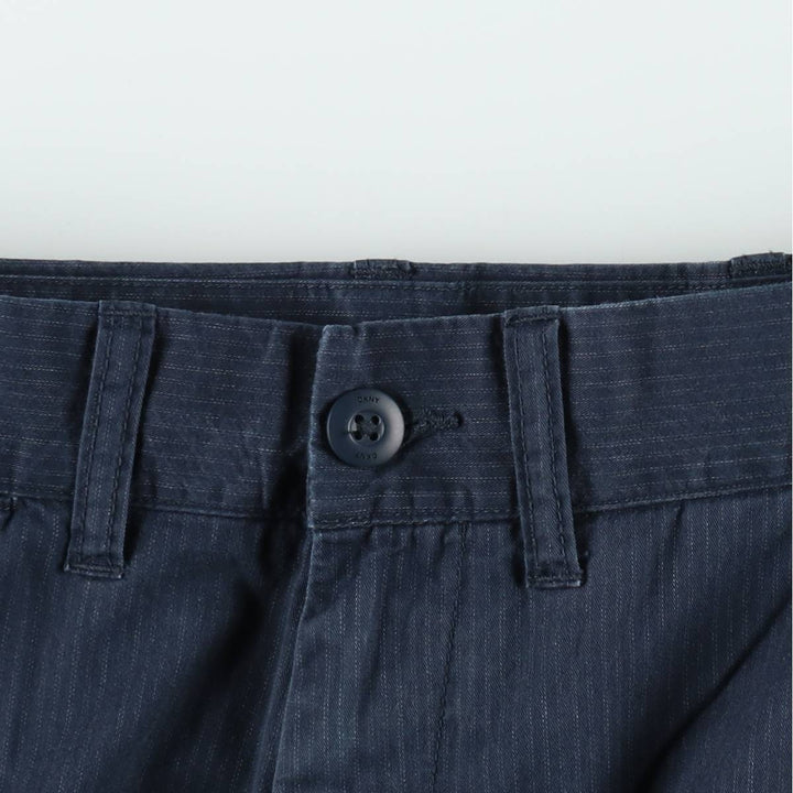 DKNY Stripe Pattern Cargo Shorts (Men's W33 equivalent) cotton navy blue type Vintage Second Hand