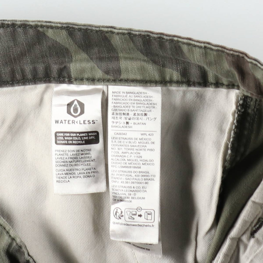 Levi's Camouflage Pattern Woodland Camo Cargo Shorts, Men's Size W35 (approx.) cotton Khaki type Vintage Second Hand