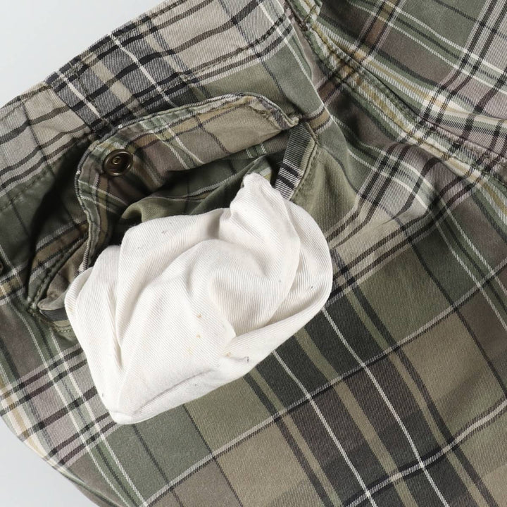 Eddie Bauer Check Pattern Cargo Shorts (Men's W35 equivalent) cotton Khaki type Vintage Second Hand