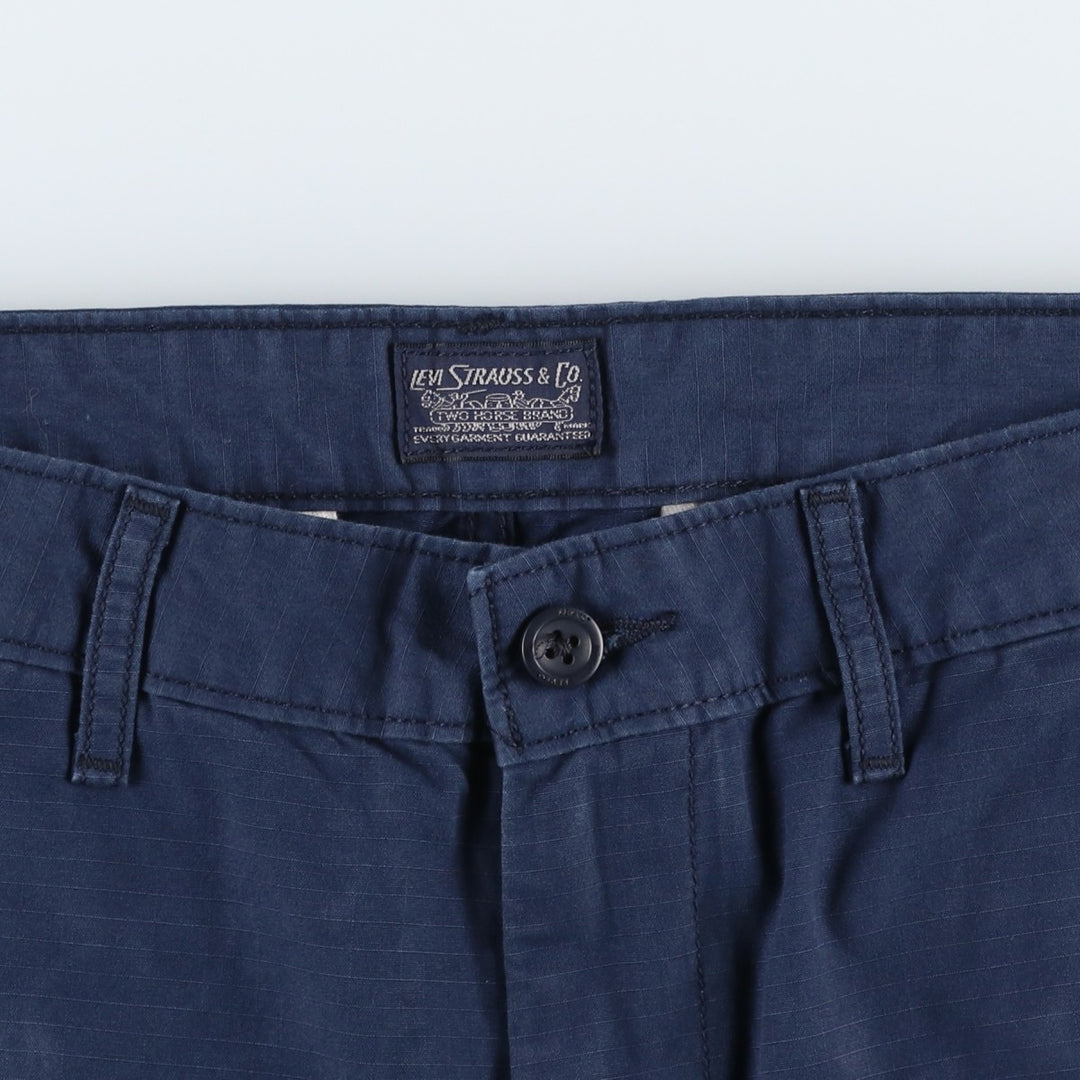 Levi's cargo shorts, men's size W32 (approx.) cotton navy blue type Vintage Second Hand
