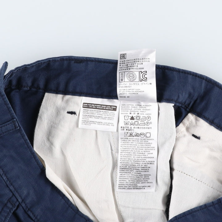 Levi's cargo shorts, men's size W32 (approx.) cotton navy blue type Vintage Second Hand