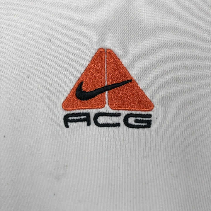 Nike ACG Loose Fit Logo T-Shirt, Men's Size L (approx.) polyester white type Vintage Second Hand