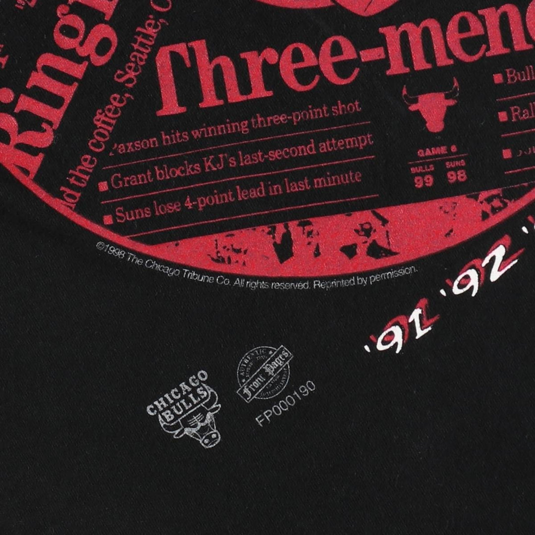 90'S Fruit of the Loom NBA Chicago Bulls sports print T-shirt, men's size XL (approx.) unclear black type Vintage Second Hand