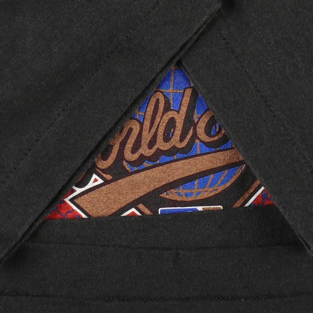 90'S Fruit of the Loom MLB Cleveland Indians sports print T-shirt, Made in USA, Men's size M cotton black type Vintage Second Hand