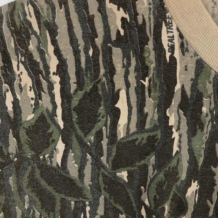 90'S LIBERTEE'S all-over print T-shirt, Made in USA, Men's XL equivalent, Vintage unclear Khaki type Vintage Second Hand