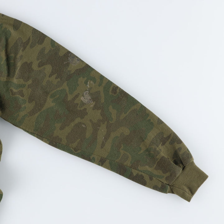 Camouflage sweatshirt, made in USA, women's size M equivalent. acrylic Khaki type Vintage Second Hand