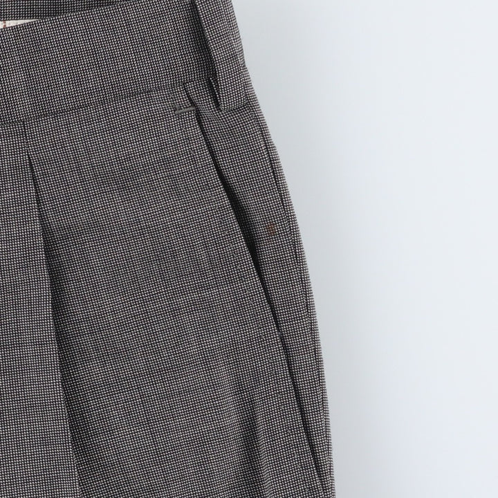 Two-pleat slacks pants for men, size W36 Viscose rayon gray type Vintage Second Hand