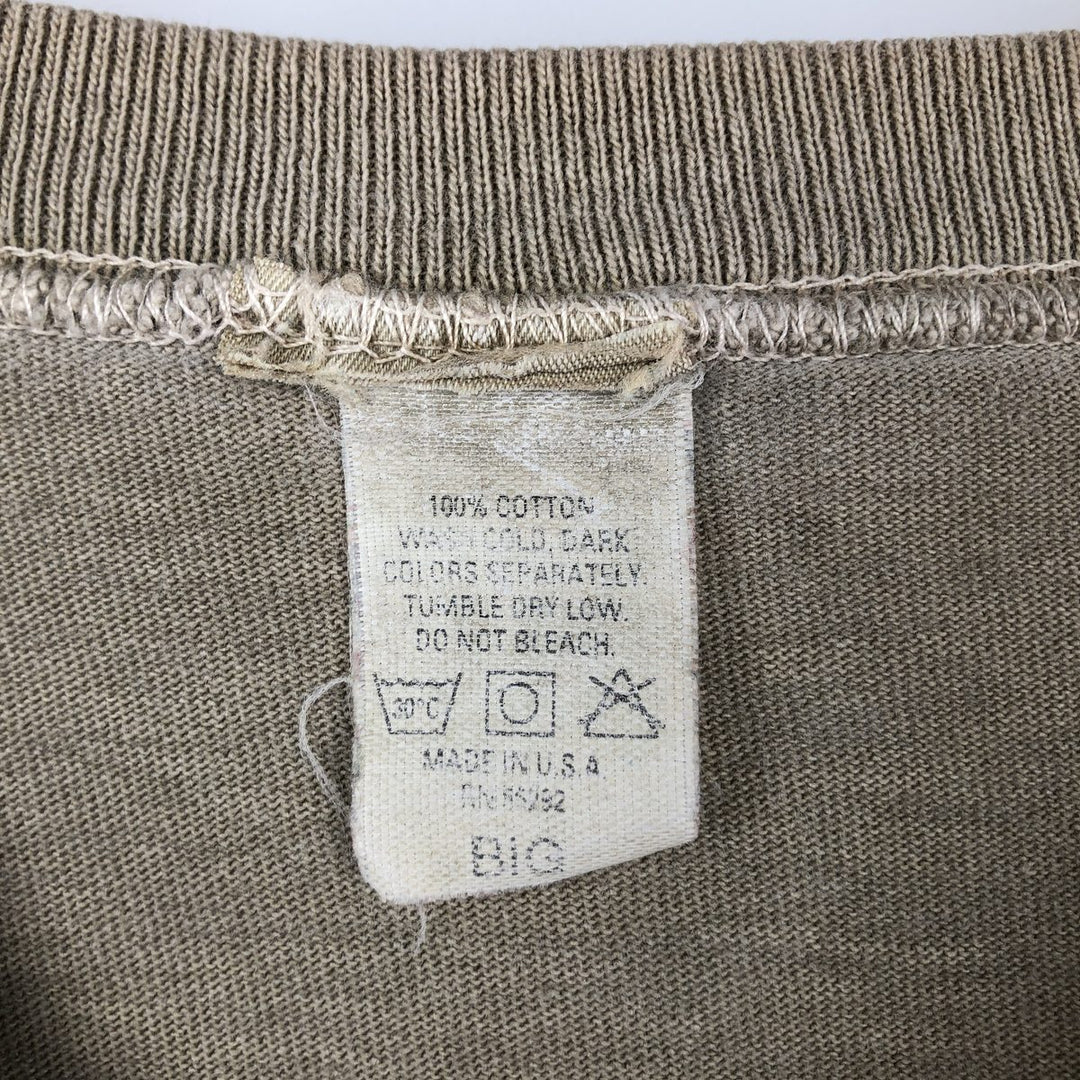 ~90'S Animal Pattern Fish Print Animal T-Shirt Made in USA Men's Size L (Equivalent) Vintage cotton Khaki type Vintage Second Hand