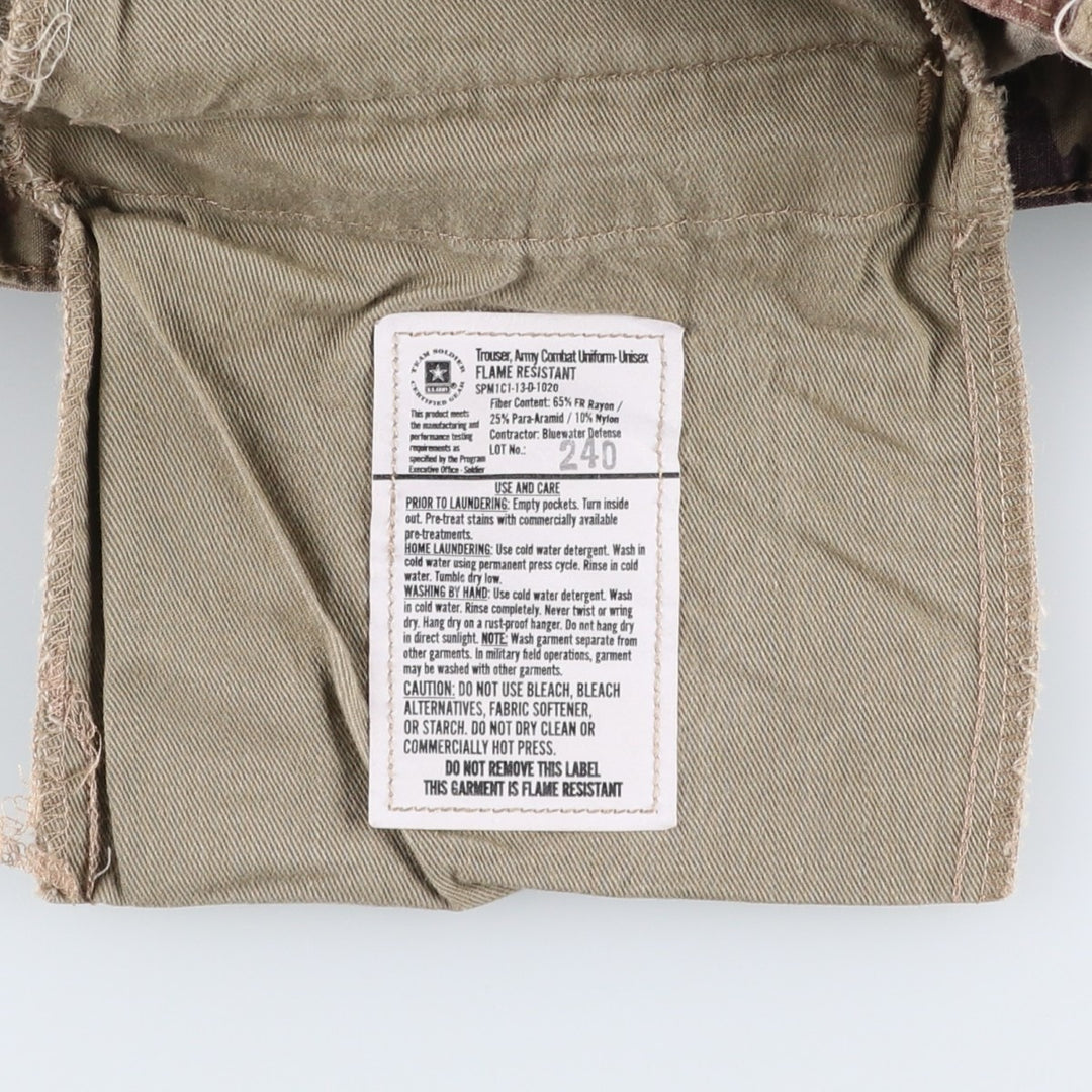 Genuine US military issue Multicam camouflage ripstop military cargo pants/combat pants, made in the USA, MEDIUM-REGULAR (equivalent to men's W35). Rayon Khaki type Vintage Second Hand