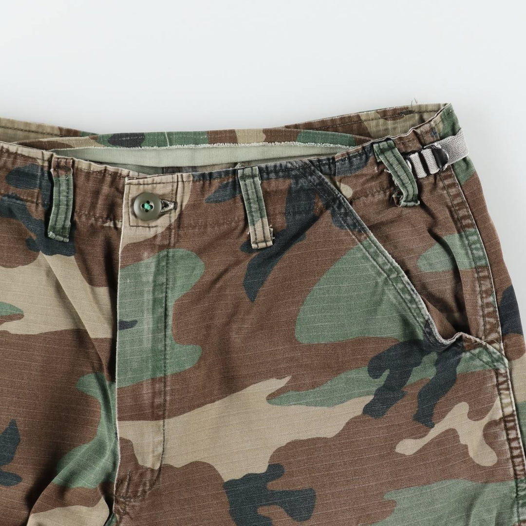 Civilian-made camouflage pattern woodland camo ripstop military cargo pants/combat pants, made in the USA, men's size W32 (approx.). polyester Khaki type Vintage Second Hand