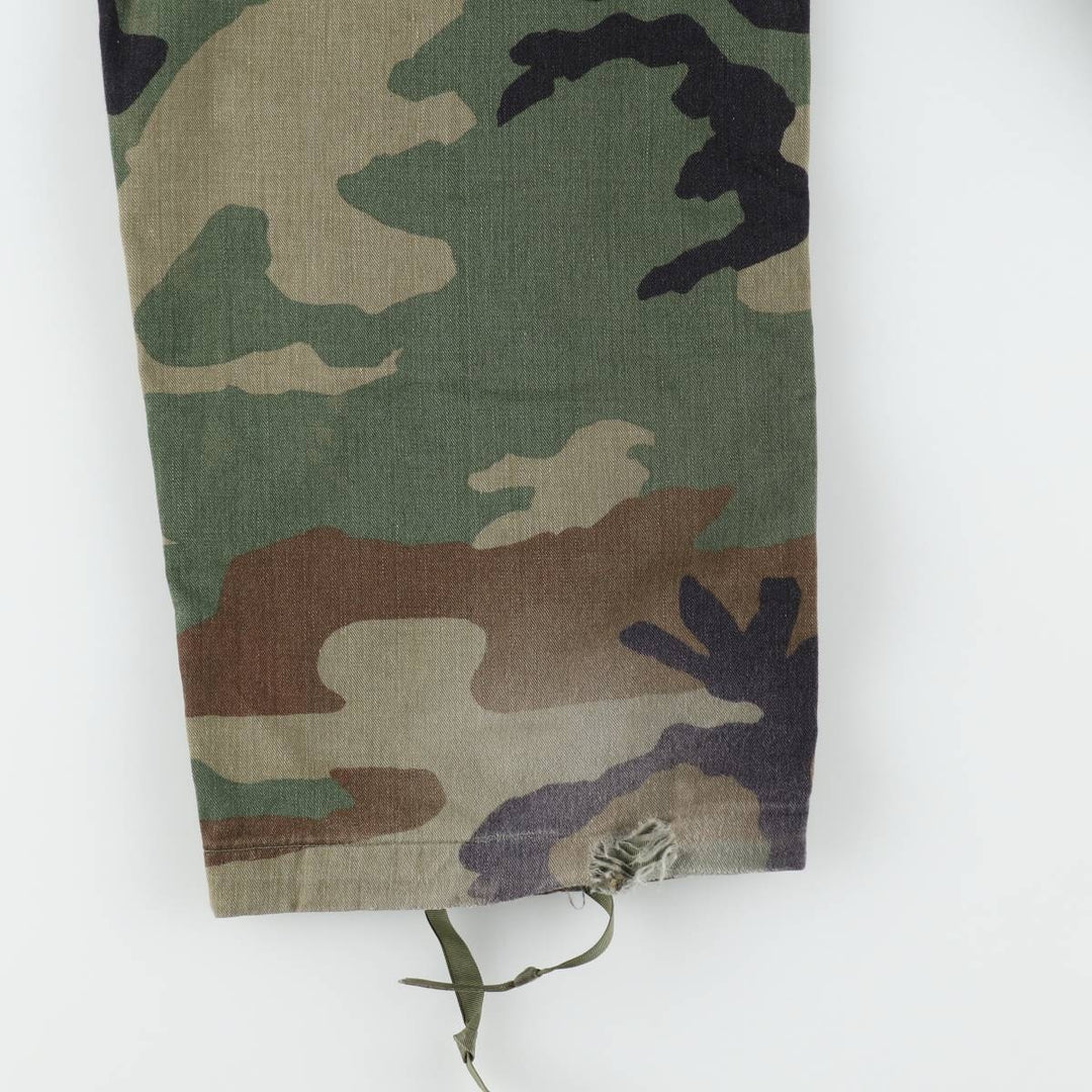 1990'S US Military Issue Camouflage Pattern Woodland Camo Military Cargo Pants Combat Pants Made in USA MEDIUM-LONG Men's W34 equivalent Nylon Khaki type Vintage Second Hand