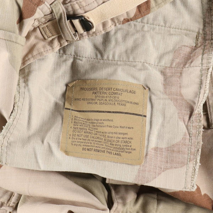 1990'S US Military Issue Camouflage Pattern 3C Desert Camo Ripstop Military Cargo Pants Combat Pants Made in USA MEDIUM-SHORT Nylon Beige type Vintage Second Hand