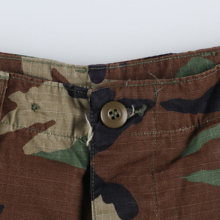 2000'S US Military Issue Camouflage Pattern Woodland Camo Ripstop Military Cargo Pants Combat Pants Made in USA Small-Short cotton Khaki type Vintage Second Hand