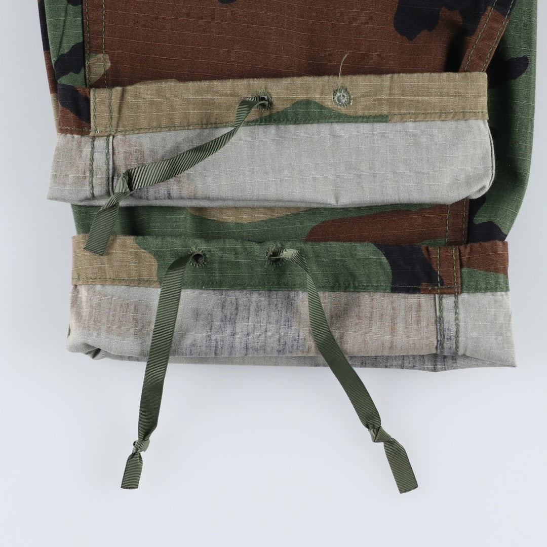 2000'S US Military Issue Camouflage Pattern Woodland Camo Ripstop Military Cargo Pants Combat Pants Made in USA Small-Short cotton Khaki type Vintage Second Hand