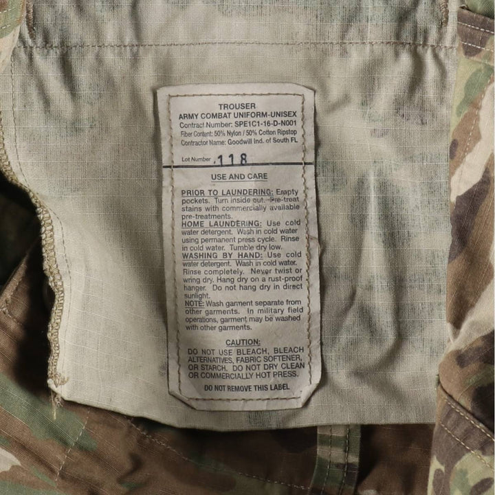 Genuine US military issue Multicam camouflage ripstop military cargo pants/combat pants, made in the USA, MEDIUM-REGULAR (equivalent to men's W35). Nylon Khaki type Vintage Second Hand