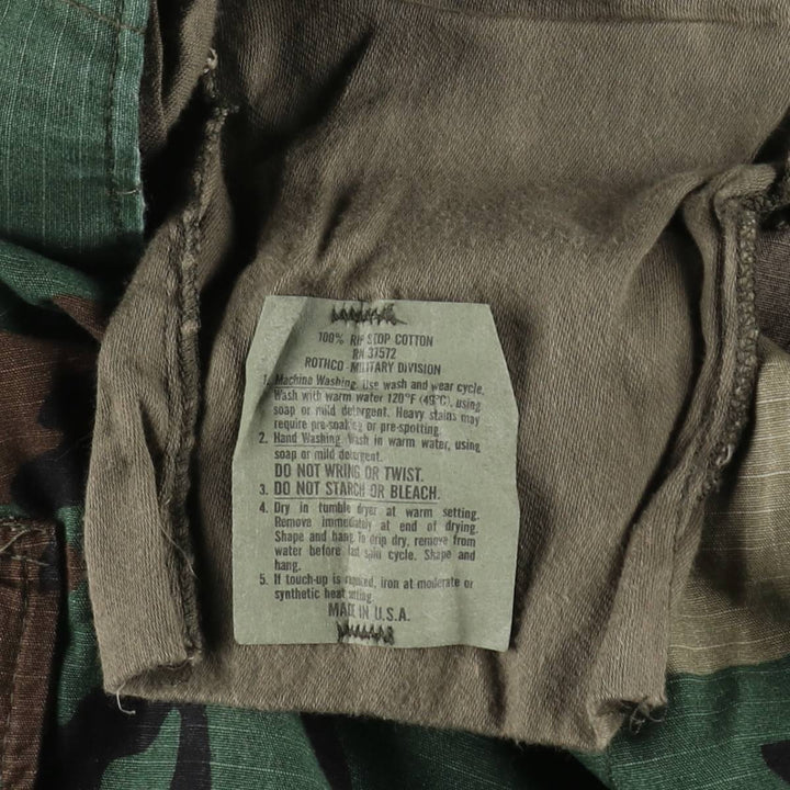 Civilian-made camouflage pattern woodland camo ripstop military cargo pants, made in the USA, men's size W32 equivalent. cotton Khaki type Vintage Second Hand
