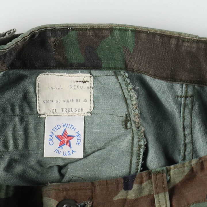 Civilian-made camouflage pattern woodland camo military cargo pants/combat pants, made in USA, men's size W30 equivalent, vintage. unclear Khaki type Vintage Second Hand