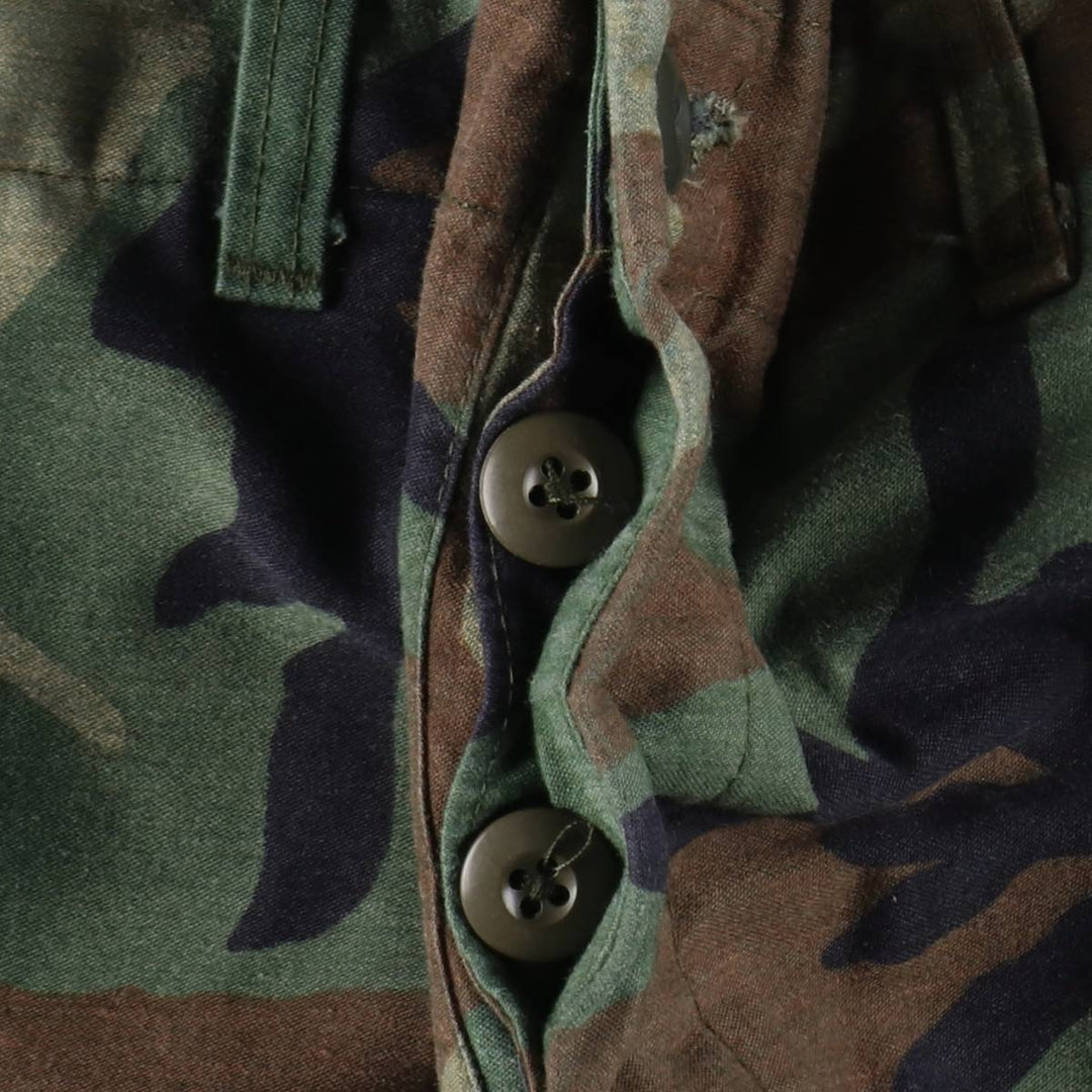 Civilian-made camouflage pattern woodland camo military cargo pants/combat pants, made in USA, men's size W30 equivalent, vintage. unclear Khaki type Vintage Second Hand