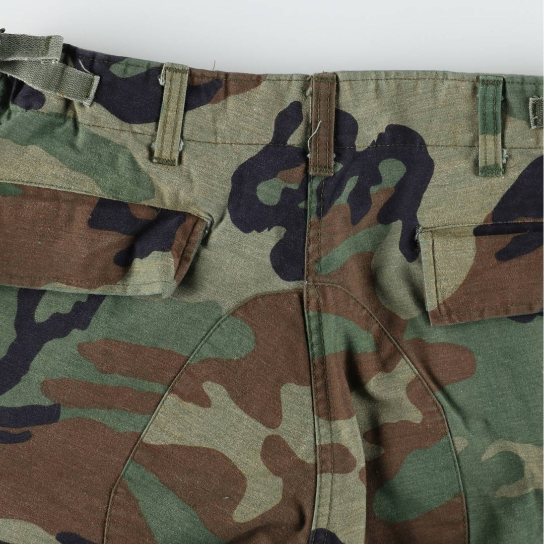 Civilian-made camouflage pattern woodland camo military cargo pants/combat pants, made in USA, men's size W30 equivalent, vintage. unclear Khaki type Vintage Second Hand