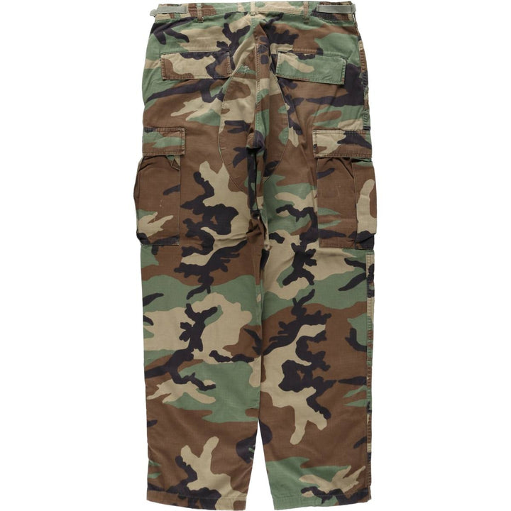 90'S US Military Woodland Camo Ripstop Military Cargo Pants, Combat Pants, Made in USA, Size Medium-Regular Nylon Khaki type Vintage Second Hand