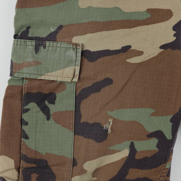 90'S US Military Woodland Camo Ripstop Military Cargo Pants, Combat Pants, Made in USA, Size Medium-Regular Nylon Khaki type Vintage Second Hand