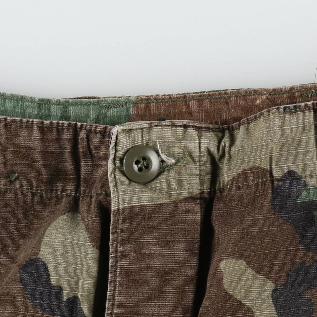 1990'S US Military Issue Camouflage Pattern Woodland Camo Ripstop Military Cargo Pants Combat Pants Made in USA MEDIUM-LONG cotton Khaki type Vintage Second Hand