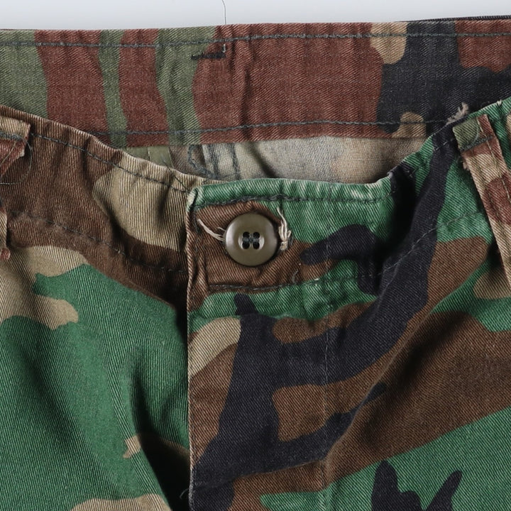 Civilian-made ATLANCO camouflage pattern woodland camo military cargo pants combat pants, made in USA, men's size W38 equivalent. cotton Khaki type Vintage Second Hand