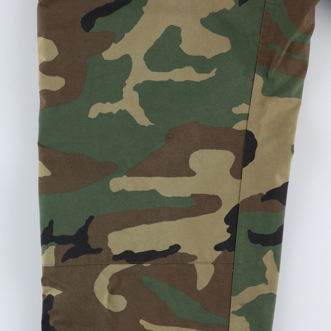 2000'S US Military Issue Camouflage Pattern Woodland Camo Military Gore-Tex Pants Made in USA Large-Regular (Men's Size L equivalent) Nylon Khaki type Vintage Second Hand