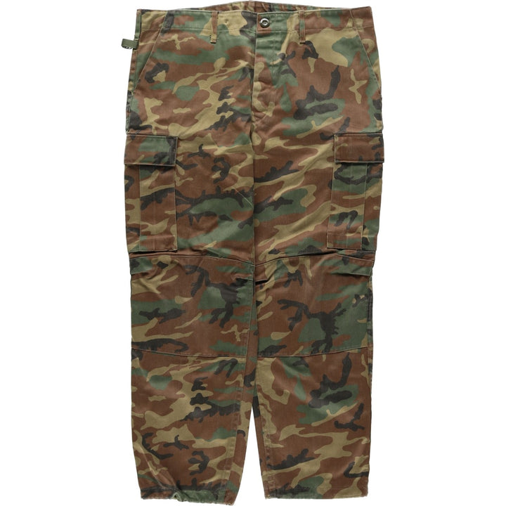 1990'S Spanish Army Camouflage Pattern Woodland Camo Double Knee Military Cargo Pants, Size 54M (Men's W38 equivalent), Vintage polyester Khaki type Vintage Second Hand