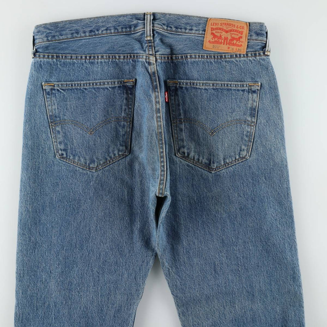 Levi's 501 straight denim pants for men, size W37 cotton blue type Vintage Second Hand