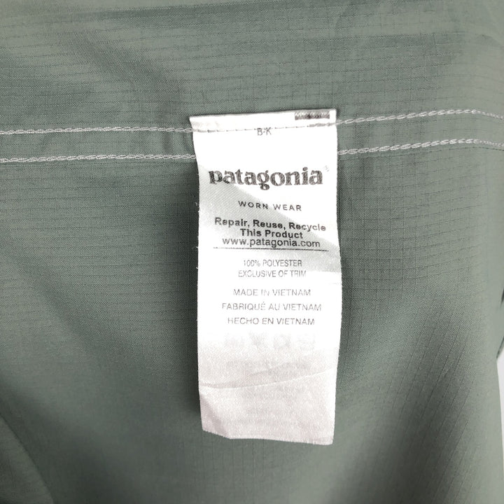 Patagonia 54234SP17 Concealed Button-Down Short-Sleeve Polyester Shirt, Men's Size L (approx.) polyester Khaki type Vintage Second Hand