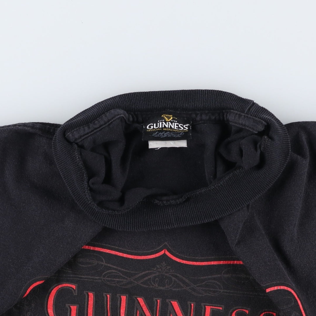 GUINNESS Beer Print Advertising T-Shirt (Unclear) - Men's Size S (Equivalent) - Crew Neck (Round Neck) - Short Sleeve unclear black type Vintage Second Hand