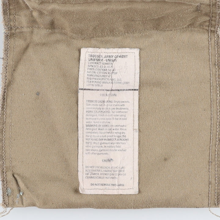 Genuine US military surplus Multicam camouflage pattern ripstop military cargo pants/combat pants, made in the USA, men's size W31 equivalent. Nylon Khaki type Vintage Second Hand