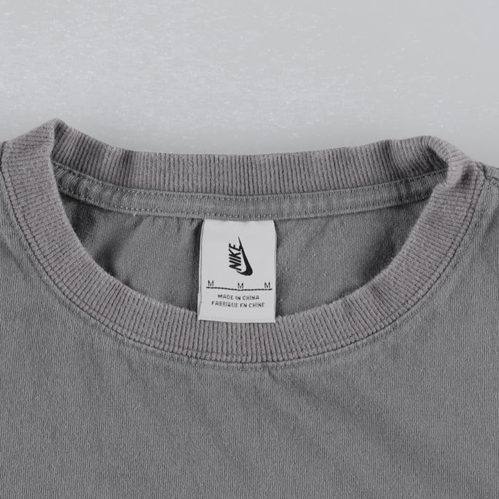 Nike Center Logo T-Shirt (Men's Size M) unclear gray type Vintage Second Hand