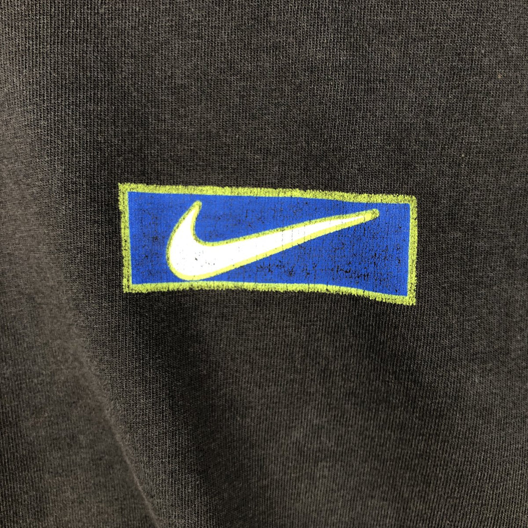 90'S Nike T-shirt with back logo print, men's size M equivalent, vintage. cotton brown type Vintage Second Hand