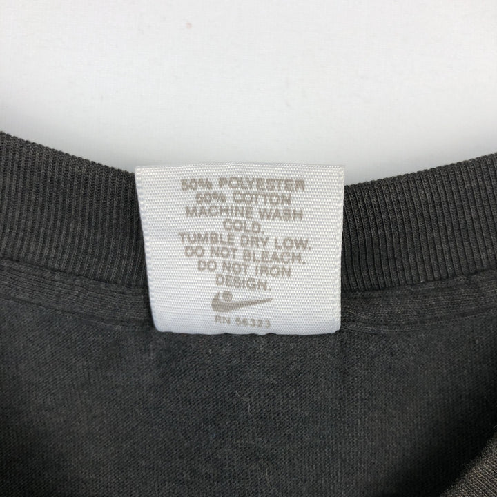 Nike Silver Tag Logo Print T-Shirt, Made in USA, Men's Size M (approx.), Vintage polyester Charcoal Vintage Second Hand