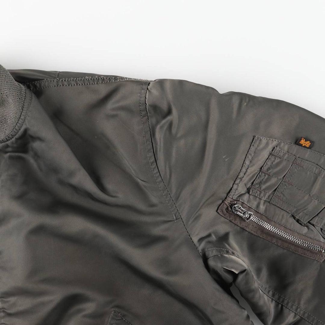 Civilian-made Alpha Industries MA-1 type padded military flight jacket, made in the USA, large size (equivalent to men's L). Nylon Khaki type sage green Vintage Second Hand