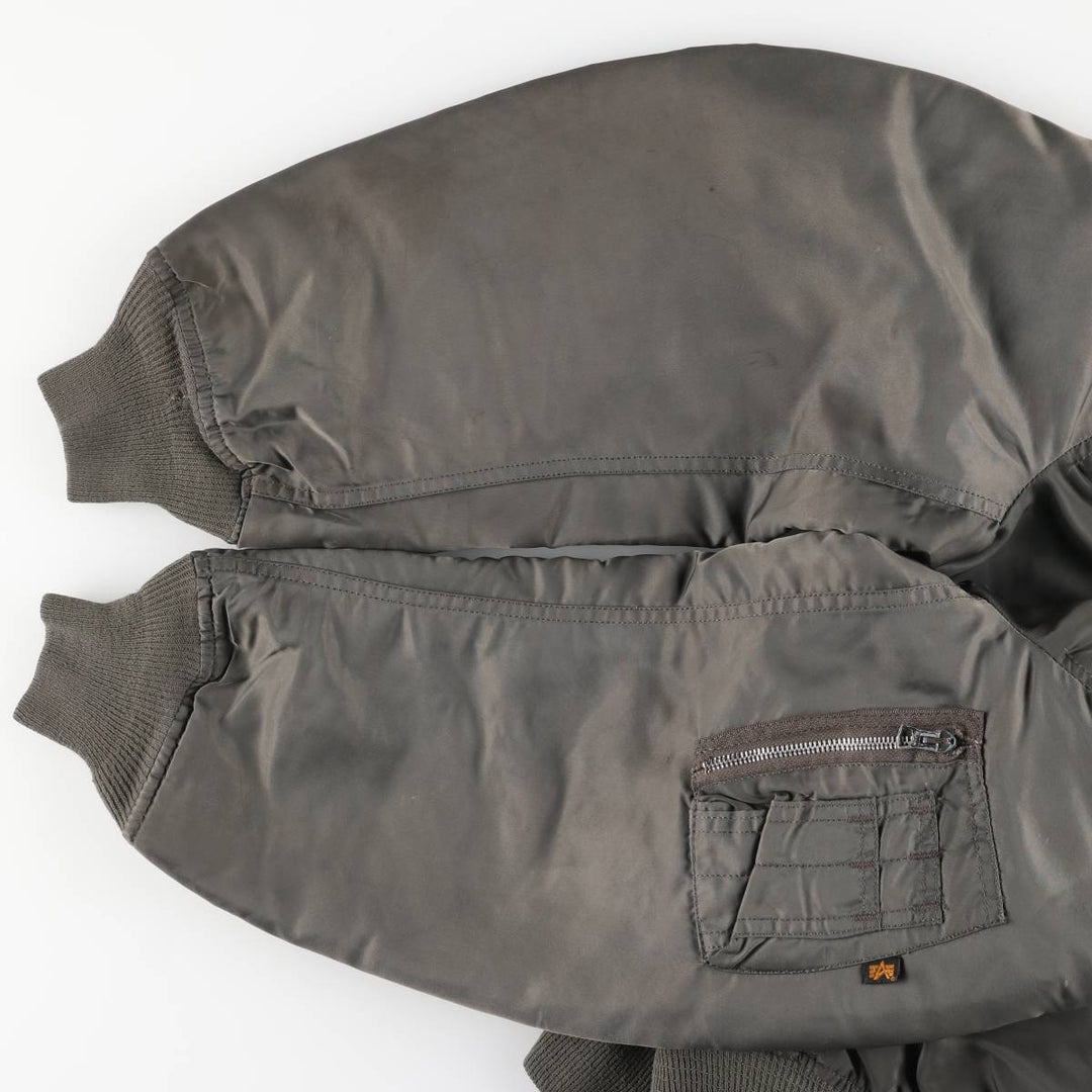 Civilian-made Alpha Industries MA-1 type padded military flight jacket, made in the USA, large size (equivalent to men's L). Nylon Khaki type sage green Vintage Second Hand