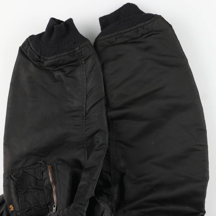 90'S civilian Alpha MA-1 style padded military flight jacket, made in the USA, men's size XL, vintage Nylon black type Vintage Second Hand