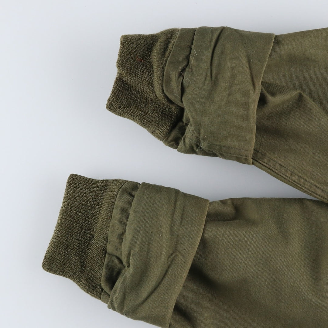 Special Price: Authentic 1970'S US Military A-2 Deck Jacket, Made in USA, Men's Medium (Size 38-40), Vintage unclear Khaki type Vintage Second Hand