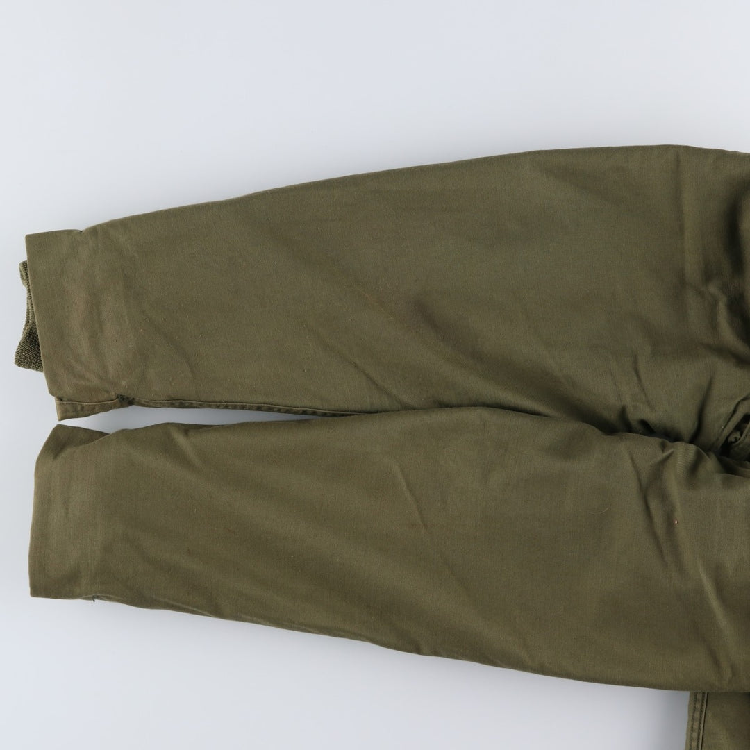 Special Price: Authentic 1970'S US Military A-2 Deck Jacket, Made in USA, Men's Medium (Size 38-40), Vintage unclear Khaki type Vintage Second Hand