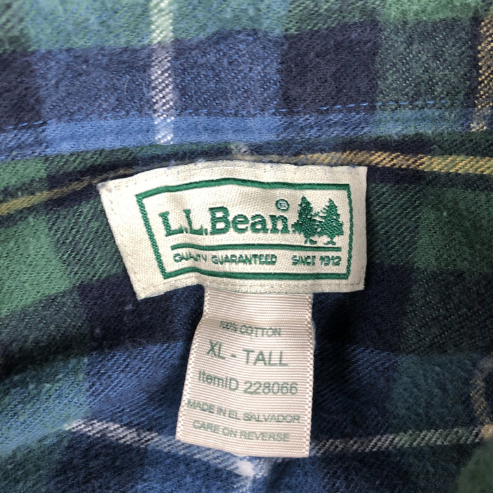 LLBean Long Sleeve Button-Down Light Flannel Check Shirt, Men's Size XL cotton blue type Vintage Second Hand